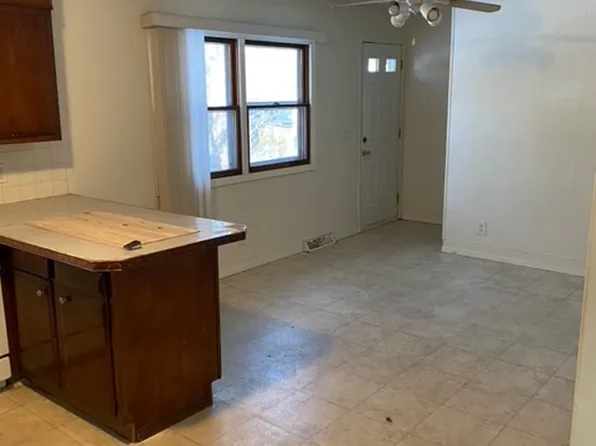 1128 Melrose Ave, Iowa City, IA 52246