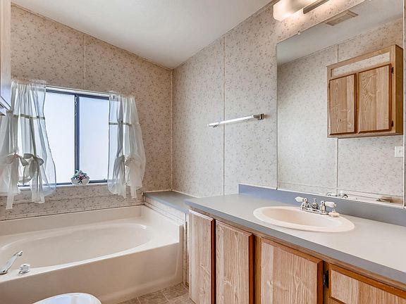2nd image of 3253 Bellavista Ln
