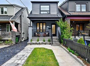 286 Springdale Blvd, Toronto, ON M4C2A2