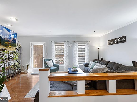 2nd image of 6849 Malton Ct