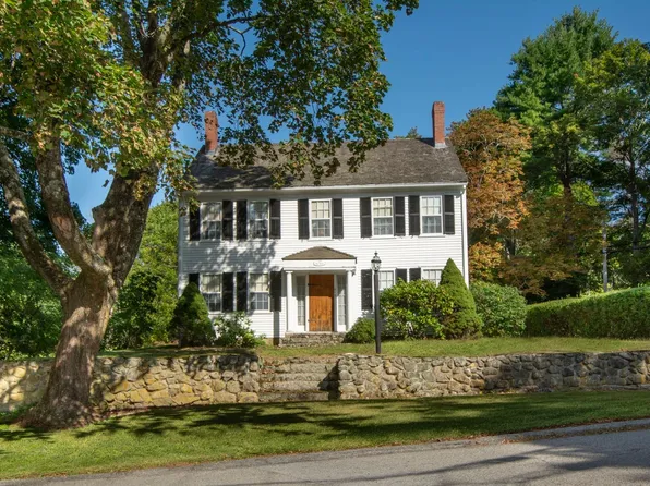 612 First Parish Rd, Scituate, MA 02066