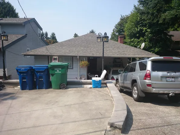 6733 46th Ave SW, Seattle, WA 98136