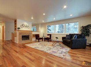 6943 Town And Country Pl, Anchorage, AK 99502