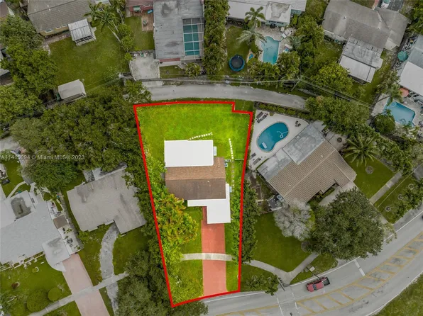 3718 Taft St, Hollywood, FL 33021