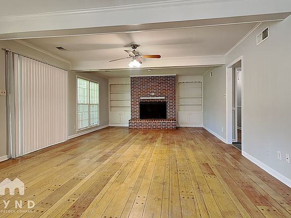 5th image of 3973 Otter Dr