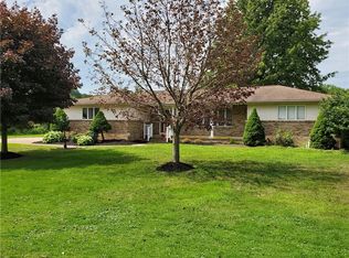 6450 Wild Cherry Ln, Erie, PA 16509