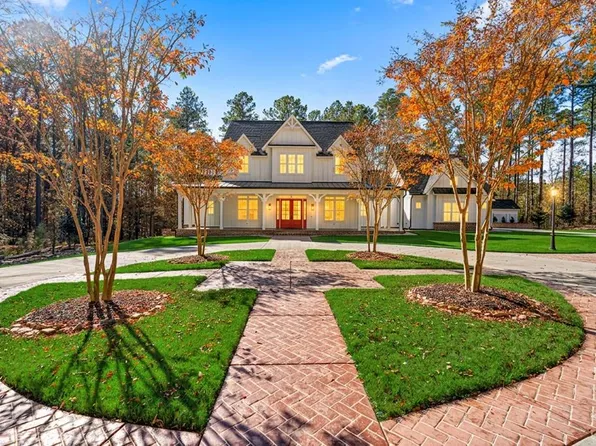 318 Mainsail Dr, Greenwood, SC 29649