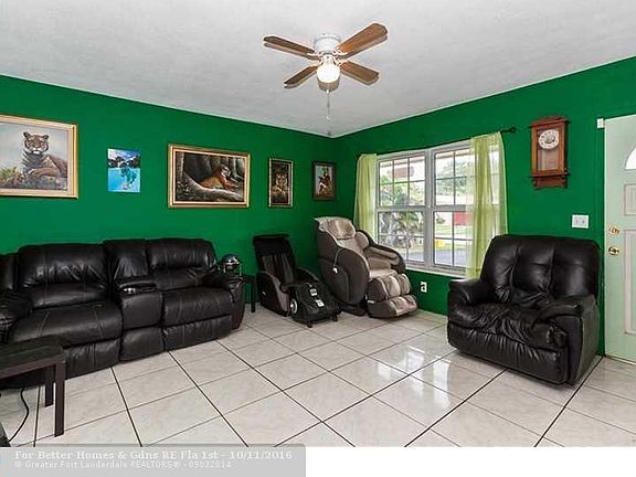 3rd image of 1710 SW 32nd St