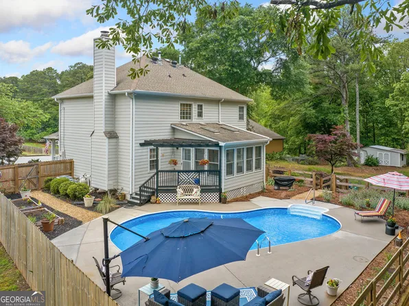 1482 Pinebark Ct, Grayson, GA 30017