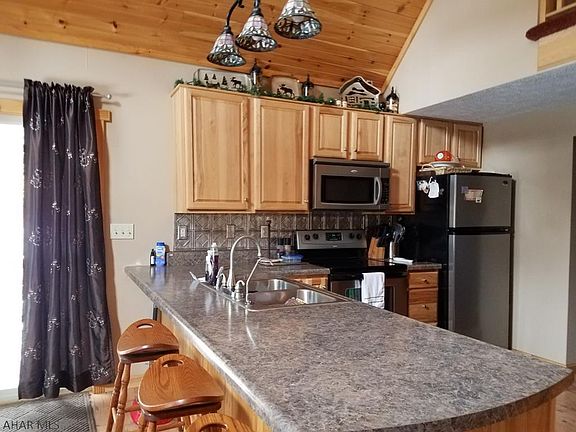 3rd image of 328 Kibler Lake Dr