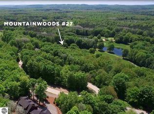 27 Mountain Woods Dr UNIT -27, Thompsonville, MI 49683
