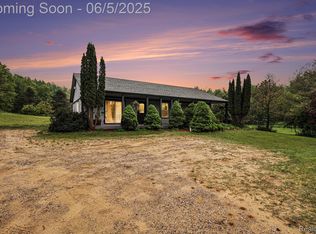 3275 Levalley Rd, Columbiaville, MI 48421