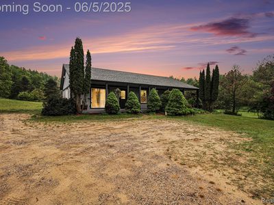 3275 Levalley Rd, Columbiaville, MI, 48421