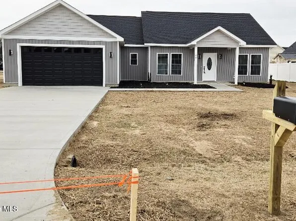 46 Planters Walk Drive, Snow Hill, NC 28580