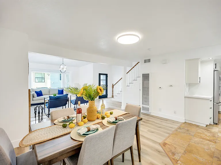 348 Molino Ave — Photo 14