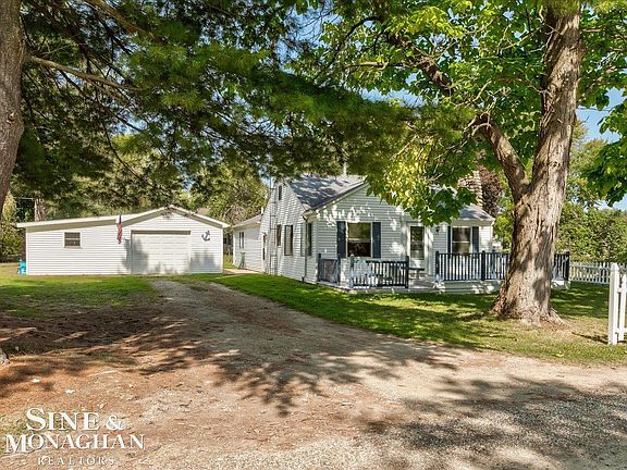 2nd image of 7205 Dogwood Rd