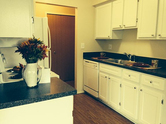 2nd image of 25870 Village Green Blvd APT 301