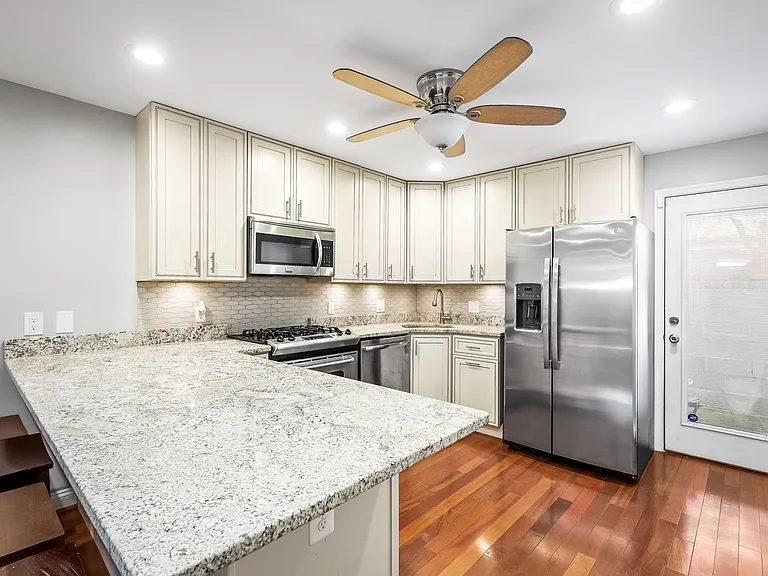 38 E Wheeling St — Photo 6