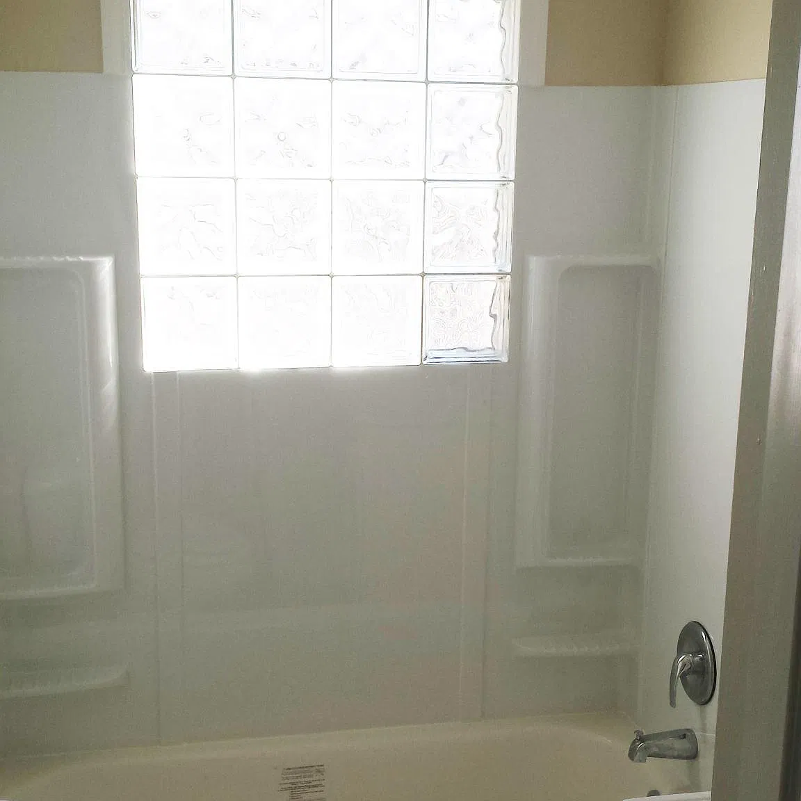 2 bed, 693 sqft, $1,145 — Photo 4