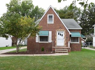 4246 W 196th St, Fairview Park, OH 44126