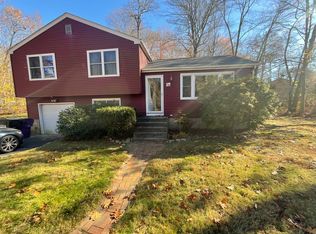 24 Longate Rd, Clinton, CT 06413