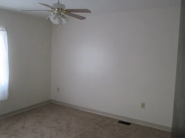 321 Crawford Ave, Altoona, PA 16602