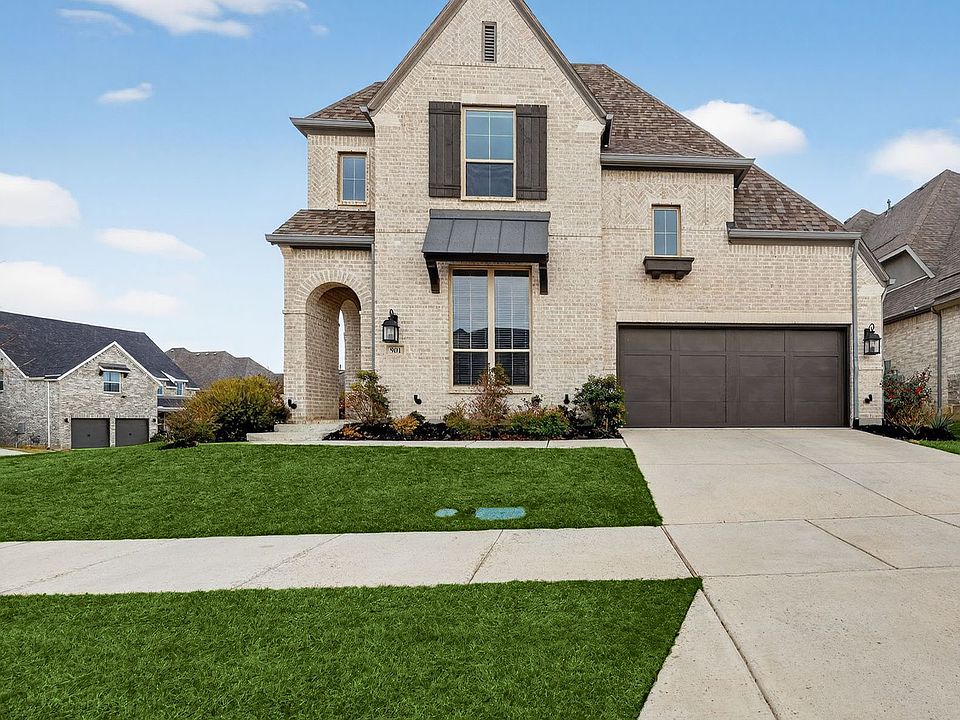 1st image of 901 Adair Rd