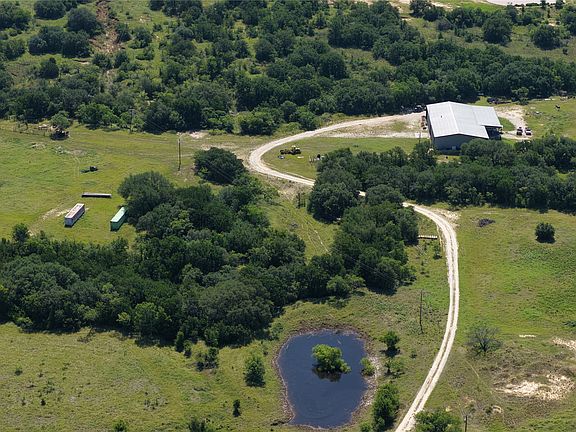 5th image of 235 County Road 343