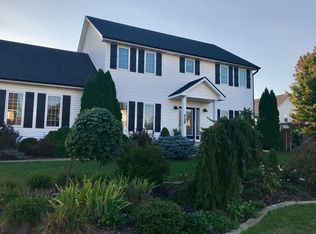 4128 122nd St, Urbandale, IA 50323
