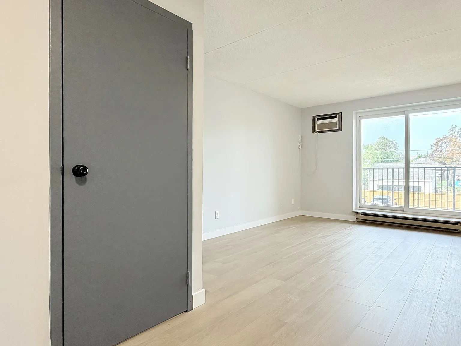 1 bed, $1,500 — Photo 2