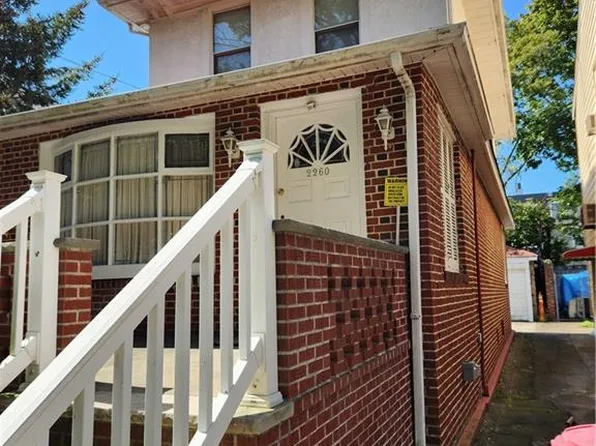 2260 E 22nd St, Brooklyn, NY 11229