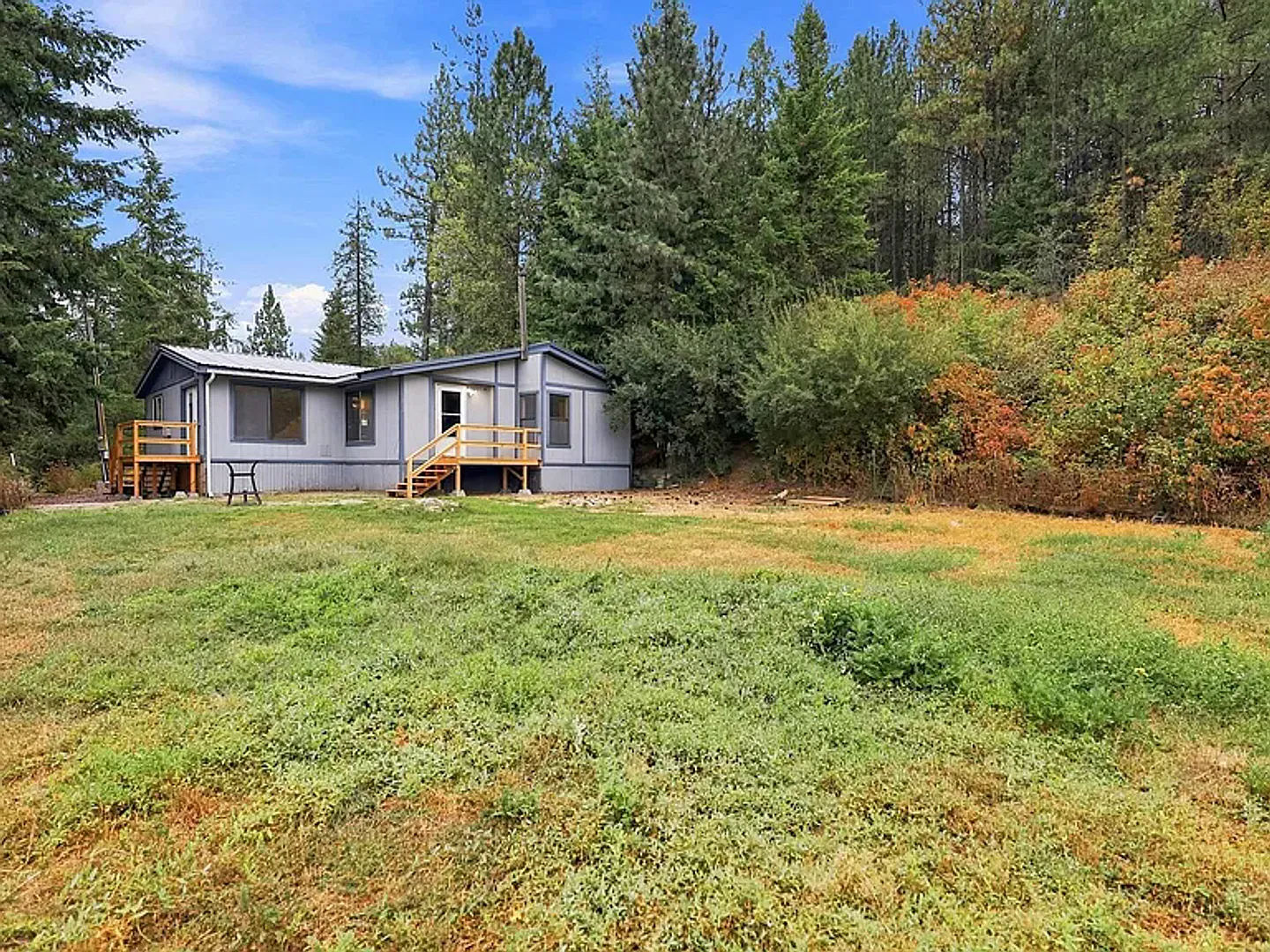 4 Bedroom Home on Acreage — Photo 3
