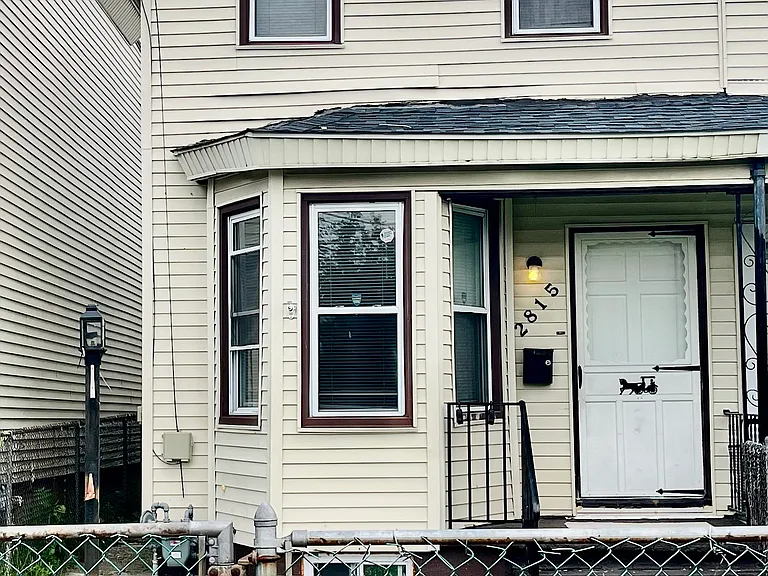 2815 Westfield Ave — Photo 2