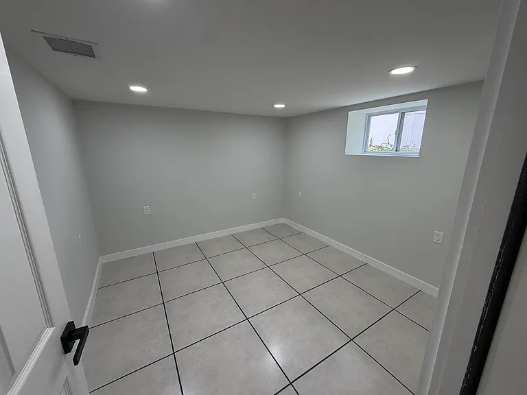 7 Glenn Ct — Photo 5