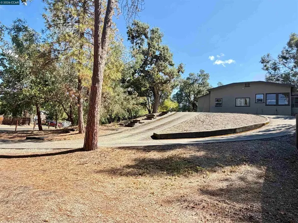 1591 Green Valley Rd, Danville, CA 94526