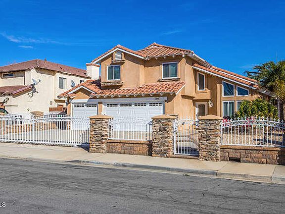 4th image of 13688 Chara Ave