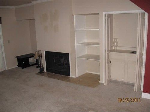 3rd image of 2930 Driftwood Pl APT 41