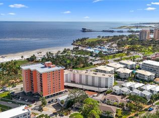 1100 N Shore Dr NE UNIT 406, Saint Petersburg, FL 33701
