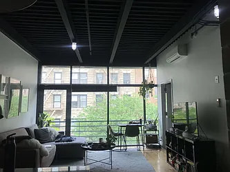 Rented by Smart City Real Estate LLC