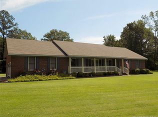 5432 Kentucky Ln, Hope Mills, NC 28348