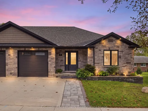 172 Miller St, Wellington North, ON N0G 2L3