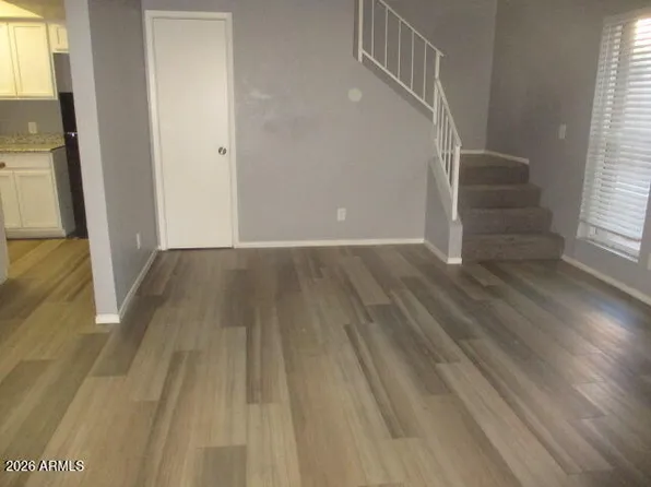 5228 W BRILL Street, Phoenix, AZ 85043