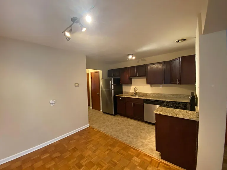 5493 Loughborough Ave — Photo 18