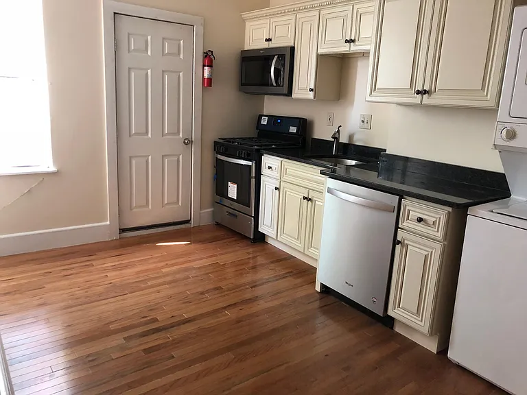 883 Harrison Ave #3 — Photo 3