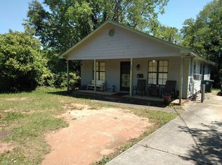 835 Applewood St, Macon, GA 31217