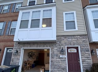 106 Tree Line Dr, Fredericksburg, VA 22405