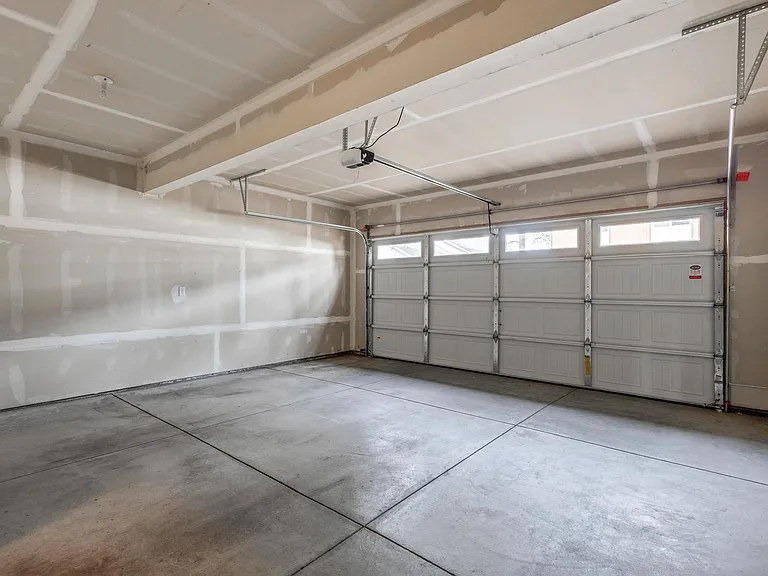 952 Timber Pine Dr — Photo 29