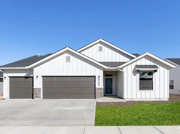 5200 E Phelps Lake Dr, Nampa, ID 83687