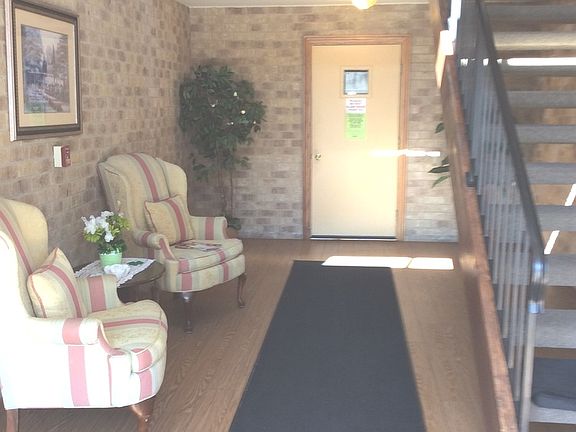 2nd image of 4930 134th Ct APT 304