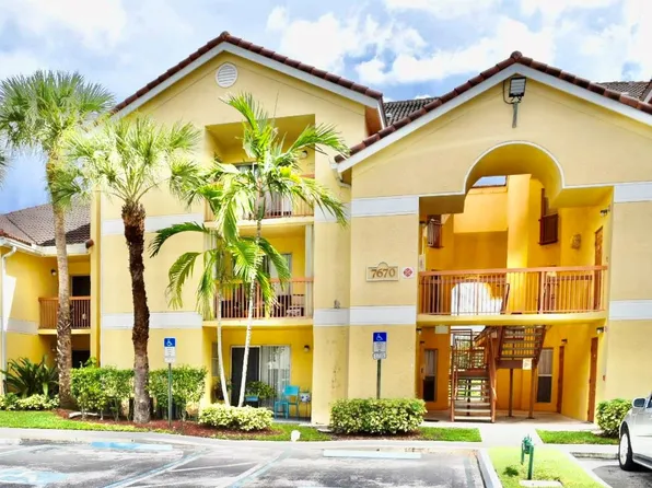7670 Westwood Drive #718, Tamarac, FL 33321